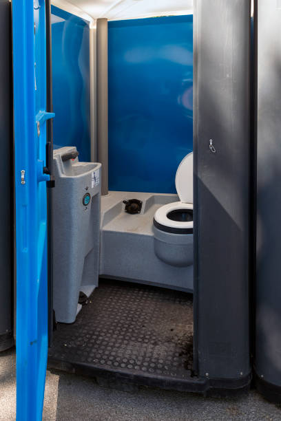 Best Temporary restroom rental  in White Oak, OH